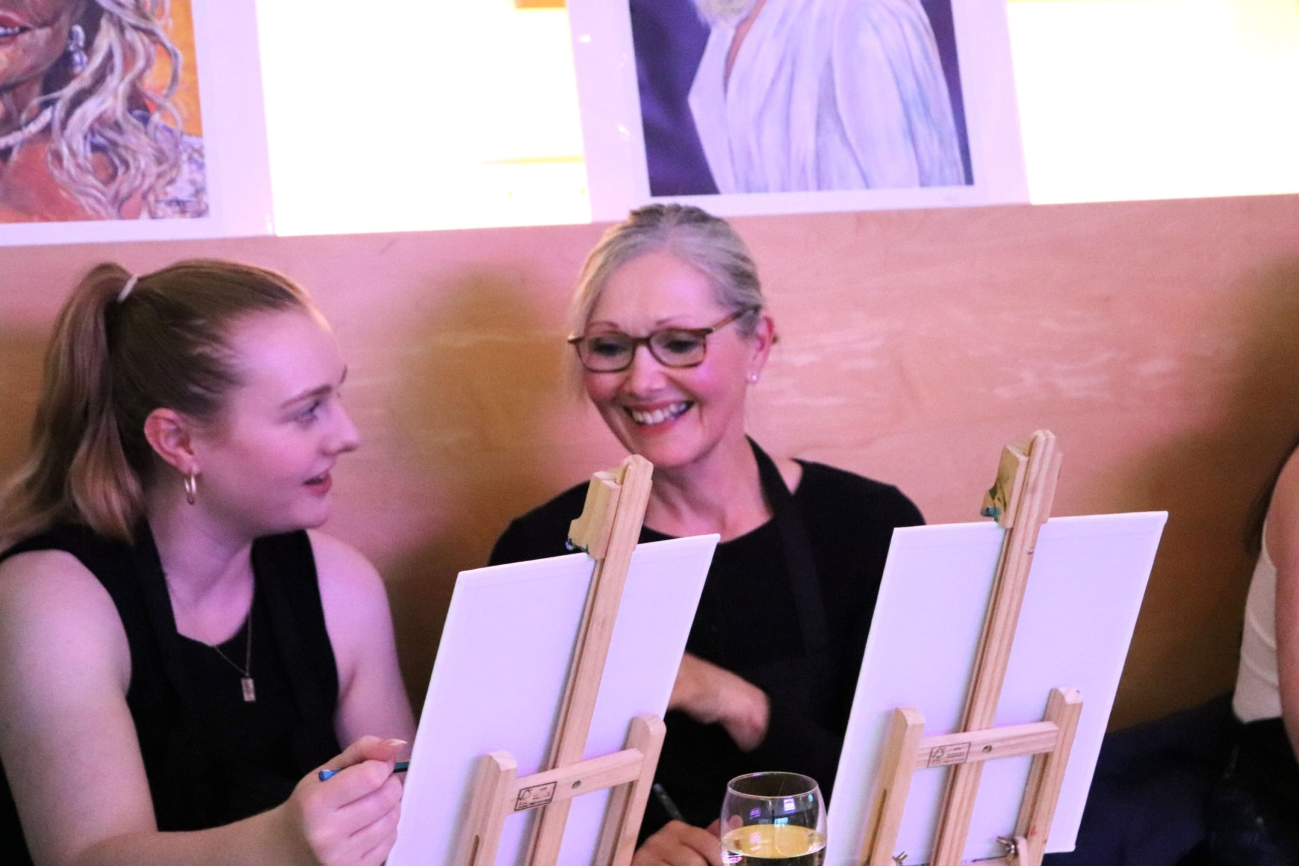 Boozy Brushes – Paint Your Pal