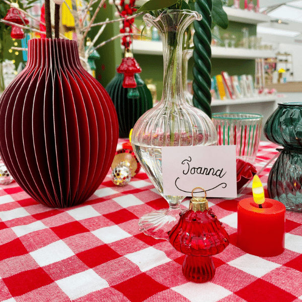 Image showing a display idea for the red paper vase.